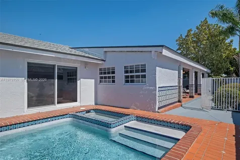 13710 SW 18th Terrace Miami FL 33175