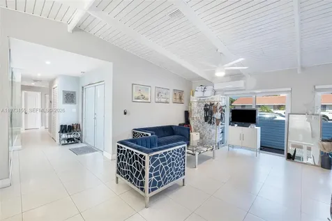 13710 SW 18th Terrace Miami FL 33175