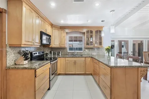 13710 SW 18th Terrace Miami FL 33175