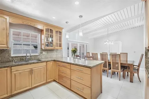 13710 SW 18th Terrace Miami FL 33175
