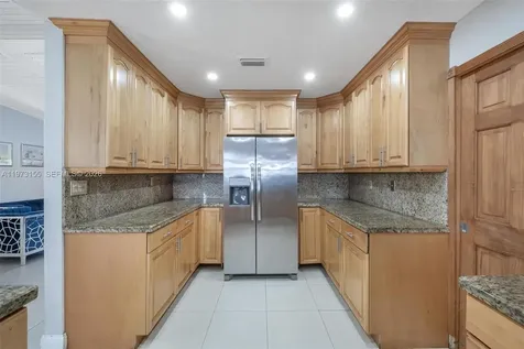 13710 SW 18th Terrace Miami FL 33175