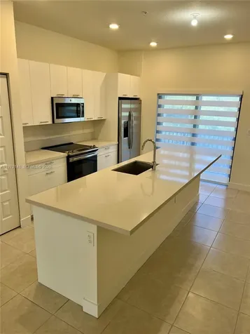 8031 NW 104th Avenue Doral FL 33178