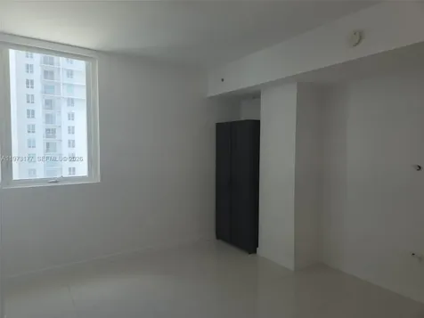 244 Biscayne Boulevard Miami FL 33132