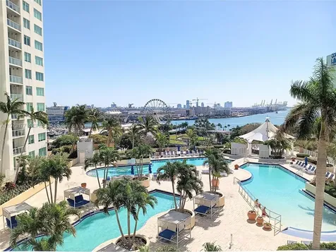 244 Biscayne Boulevard Miami FL 33132