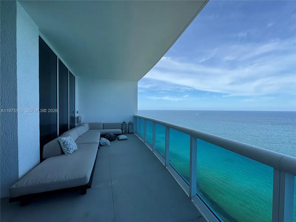 2711 S Ocean Drive Hollywood FL 33019