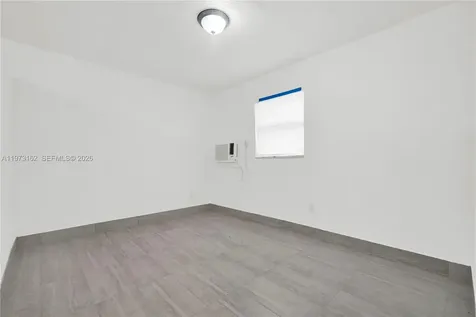 13390 NE 6th Avenue North Miami FL 33161
