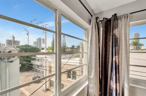 350 Collins Avenue Miami Beach FL 33139