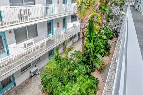 350 Collins Avenue Miami Beach FL 33139