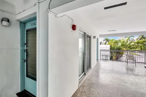 350 Collins Avenue Miami Beach FL 33139