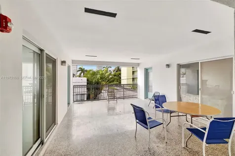 350 Collins Avenue Miami Beach FL 33139