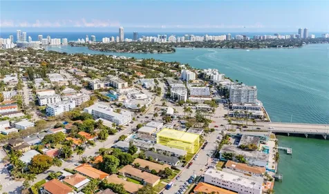 2125 Bay Drive Miami Beach FL 33141