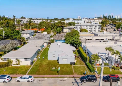 2125 Bay Drive Miami Beach FL 33141