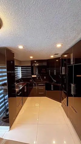 926 SW 102nd Terrace Pembroke Pines FL 33025