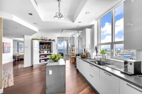 848 Brickell Key Drive Miami FL 33131