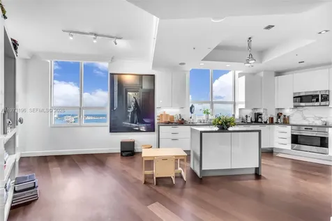 848 Brickell Key Drive Miami FL 33131