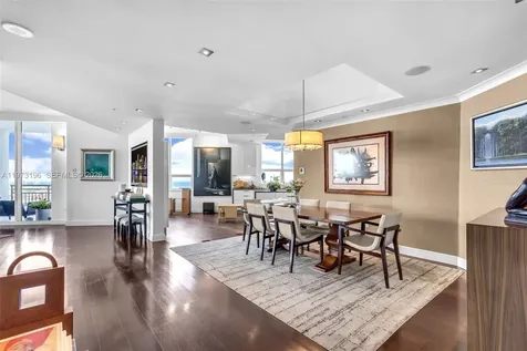 848 Brickell Key Drive Miami FL 33131