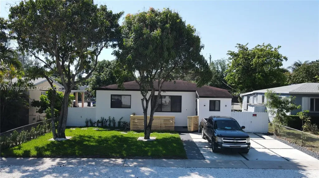 150 NE 169th Terrace North Miami Beach FL 33162