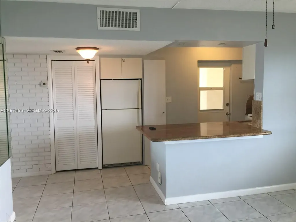 901 S Surf Road Hollywood FL 33019