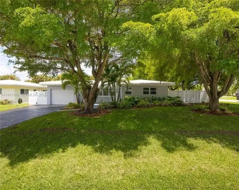 1791 NE 46th Street Oakland Park FL 33334