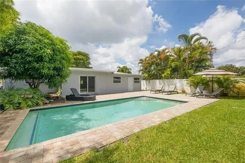 1791 NE 46th Street Oakland Park FL 33334