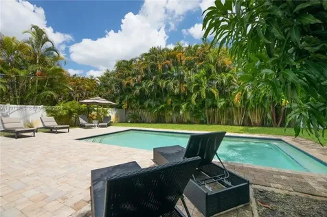 1791 NE 46th Street Oakland Park FL 33334