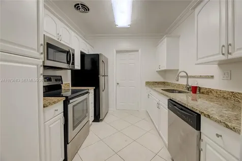 1791 NE 46th Street Oakland Park FL 33334