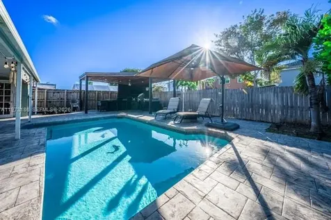 15568 SW 138th Place Miami FL 33177