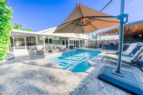 15568 SW 138th Place Miami FL 33177