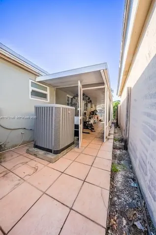 15568 SW 138th Place Miami FL 33177