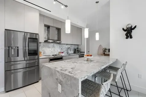 1030 15th Street Miami Beach FL 33139