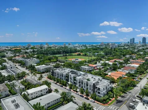 1030 15th Street Miami Beach FL 33139