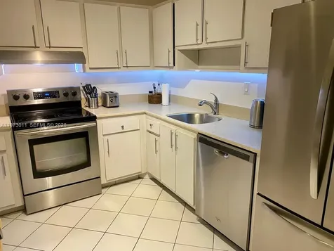 100 Bayview Drive Sunny Isles Beach FL 33160