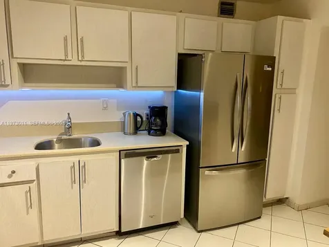 100 Bayview Drive Sunny Isles Beach FL 33160