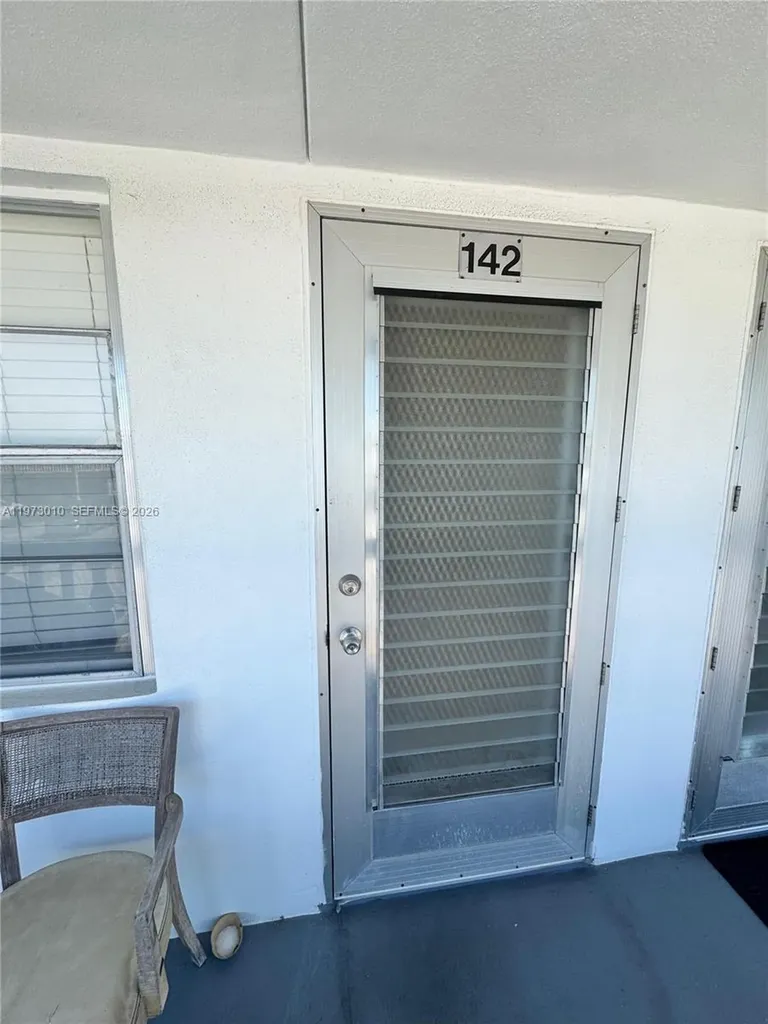 142 Northampton G West Palm Beach FL 33417
