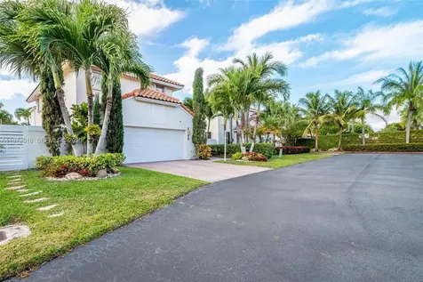 5186 NW 106th Avenue Doral FL 33178