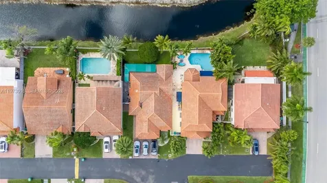 5186 NW 106th Avenue Doral FL 33178