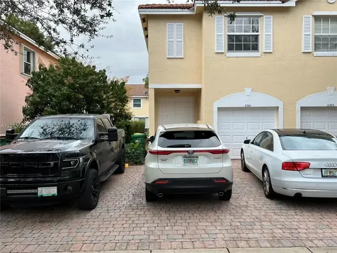 6361 Landings Terrace Tamarac FL 33321