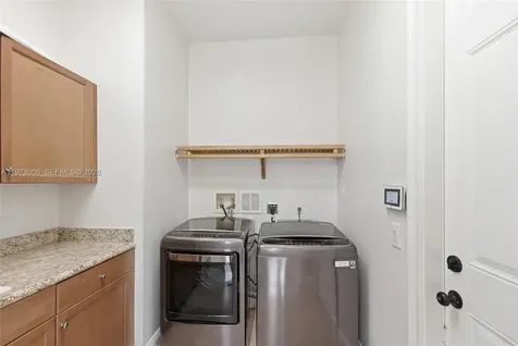 9564 Exbury Court Parkland FL 33076