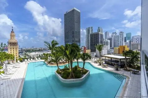 159 NE 6th Street Miami FL 33132