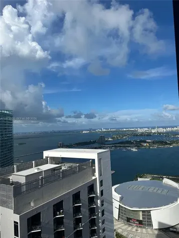 159 NE 6th Street Miami FL 33132