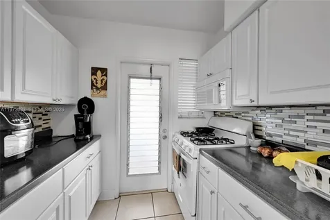 1240 14th Street Miami Beach FL 33139
