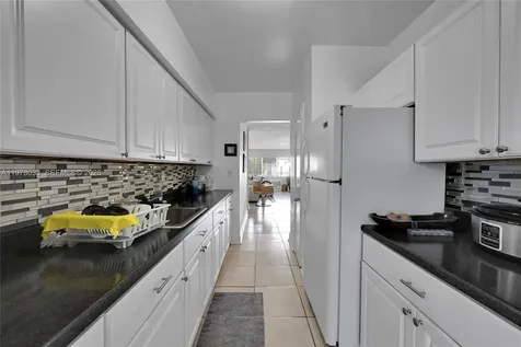 1240 14th Street Miami Beach FL 33139