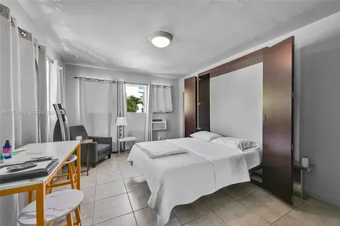 1240 14th Street Miami Beach FL 33139
