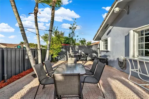 16269 SW 78th Terrace Miami FL 33193