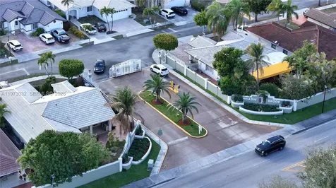 16269 SW 78th Terrace Miami FL 33193