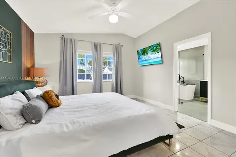 16269 SW 78th Terrace Miami FL 33193