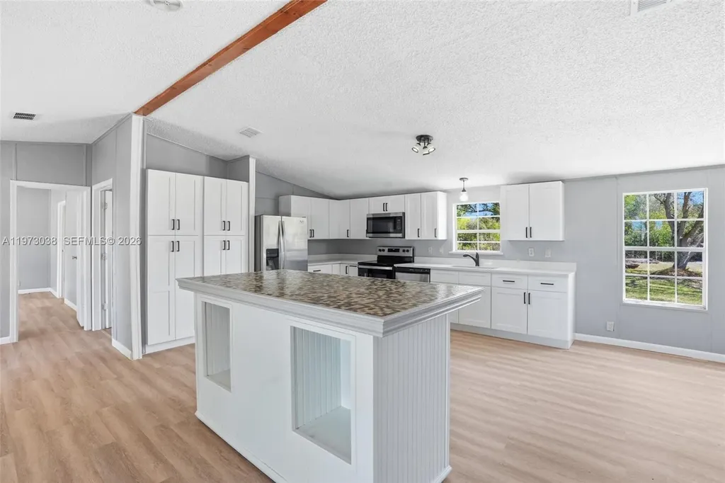 1446 Seminole Avenue Other City - In The State Of Florida FL 33935