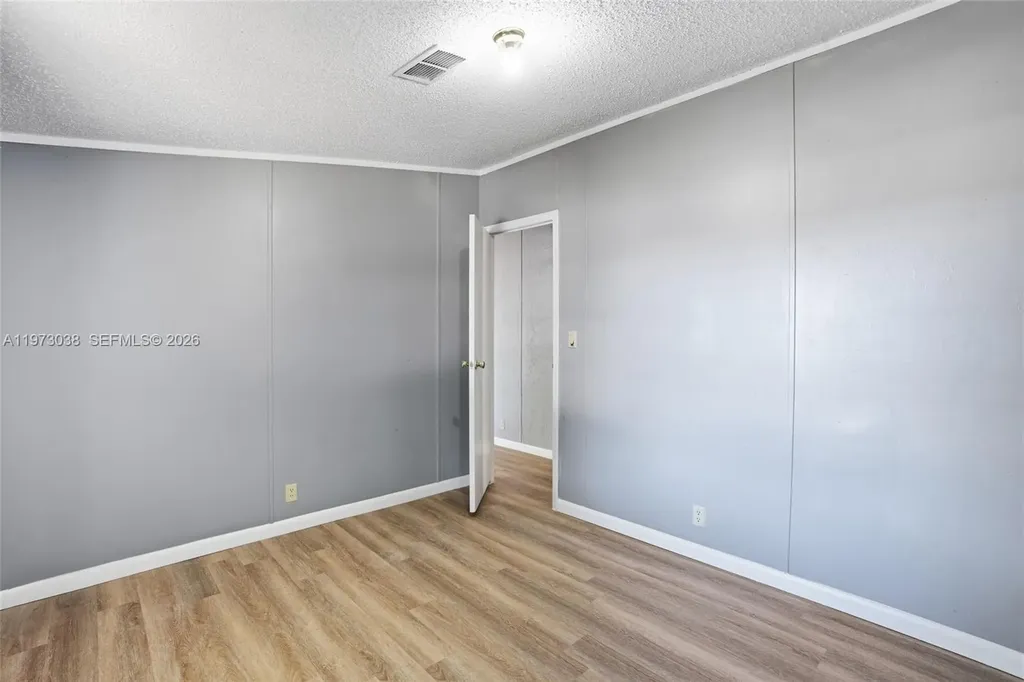 1446 Seminole Avenue Other City - In The State Of Florida FL 33935