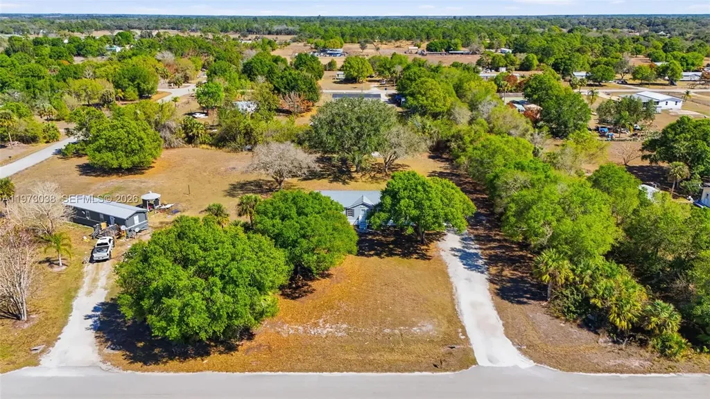 1446 Seminole Avenue Other City - In The State Of Florida FL 33935