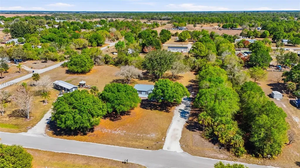 1446 Seminole Avenue Other City - In The State Of Florida FL 33935